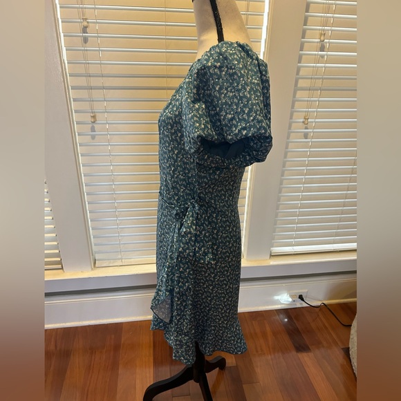 SAMPEEL Womens Summer Dresses Square Neck Puff Sleeve Tie Waist Short Dress - Picture 5 of 8